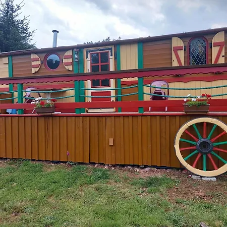 Roulotte Du Pere Noel Villa Ban-sur-Meurthe-Clefcy Exterior photo